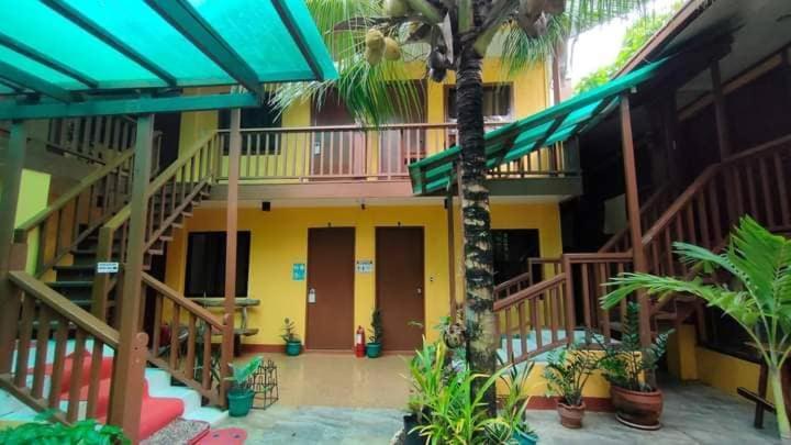 Mam Olson Pensionne House El Nido Luaran gambar